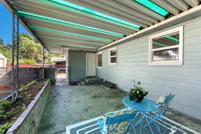 8618 Tacoma Avenue S, Tacoma, WA 98444 - Photo 32