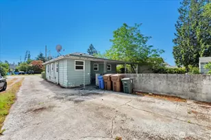 8618 Tacoma Ave S, Tacoma, WA 98444 - Photo 34