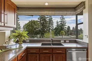 5120 Beaumont Dr, Everett, WA 98203 - Photo 14