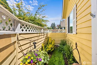 718 Sherman Street NW, Olympia, WA 98502 - Photo 8
