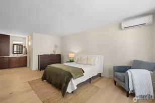 2100 3rd Ave, Seattle, WA 98121 - Photo 20