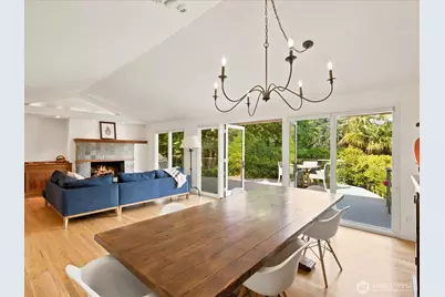 12428 68th Avenue NE, Kirkland, WA 98034 - Photo 4