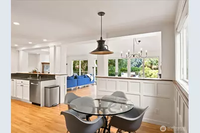 12428 68th Avenue NE, Kirkland, WA 98034 - Photo 24