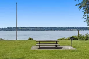 12428 68th Ave NE, Kirkland, WA 98034 - Photo 40