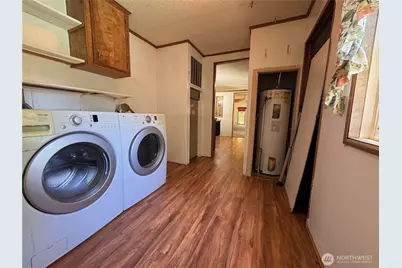 21621 186th Street E, Orting, WA 98360 - Photo 18