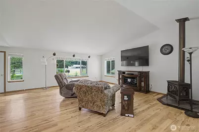 10548 179th Avenue SW, Rochester, WA 98579 - Photo 6