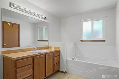 10548 179th Avenue SW, Rochester, WA 98579 - Photo 14