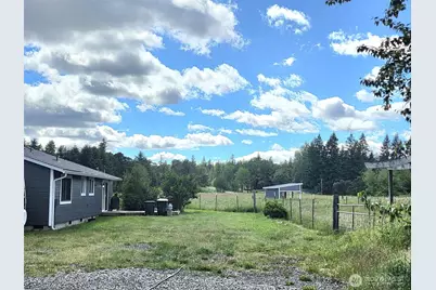 11916 Fillman Road SE, Rainier, WA 98576 - Photo 22