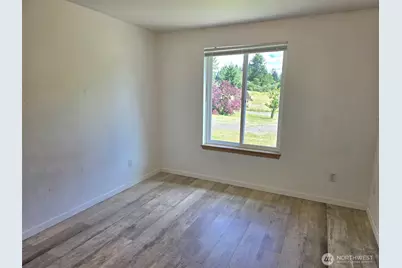 11916 Fillman Road SE, Rainier, WA 98576 - Photo 14