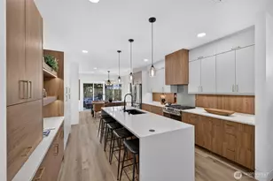 3247 40th Ave SW, Seattle, WA 98116 - Photo 10
