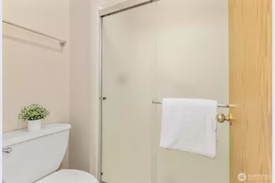 12421 63rd Avenue E, Puyallup, WA 98373 - Photo 18