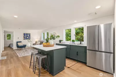 10058 NE Lafayette Avenue, Bainbridge Island, WA 98110 - Photo 36