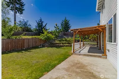 2714 67th Court SE, Auburn, WA 98092 - Photo 30