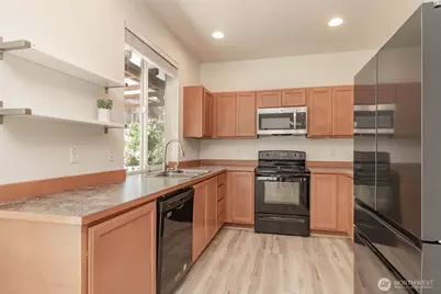 2714 67th Court SE, Auburn, WA 98092 - Photo 14