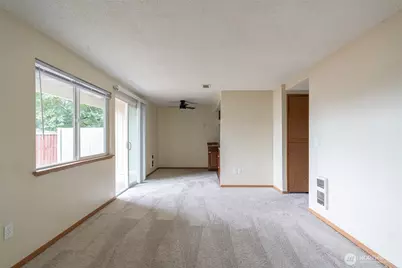 5607 76th Street W, Lakewood, WA 98499 - Photo 4