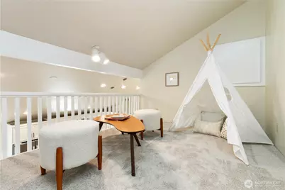 7235 87th Avenue SE, Mercer Island, WA 98040 - Photo 16