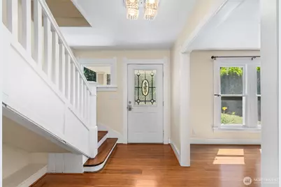 1443 22nd Avenue, Seattle, WA 98122 - Photo 8