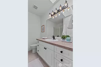 10406 Holly Drive #B, Everett, WA 98204 - Photo 26