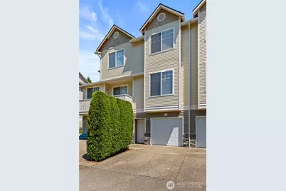 10406 Holly Drive #B, Everett, WA 98204 - Photo 8
