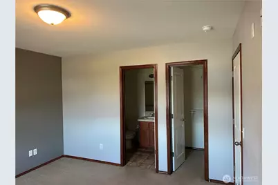 9300 11th Street NE, Lake Stevens, WA 98258 - Photo 12
