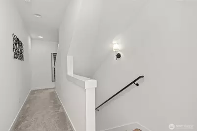 2106 NE 85th Street #E, Seattle, WA 98115 - Photo 22
