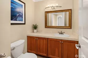 6404 NE 181st St, Kenmore, WA 98028 - Photo 12