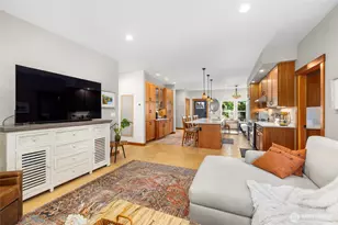 205 NE 3rd St, Coupeville, WA 98239 - Photo 26