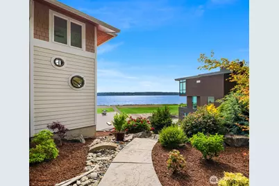 2106 Breezy Point Road, Camano Island, WA 98282 - Photo 6