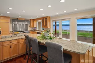 2106 Breezy Point Rd, Camano Island, WA 98282 - Photo 14
