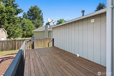 20502 122nd Street Ct E, Bonney Lake, WA 98391 - Photo 22