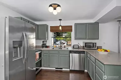 20502 122nd Street Ct E, Bonney Lake, WA 98391 - Photo 12