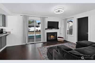 20502 122nd Street Ct E, Bonney Lake, WA 98391 - Photo 4