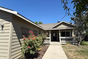 106 N Benton St, Kittitas, WA 98934 - Photo 4