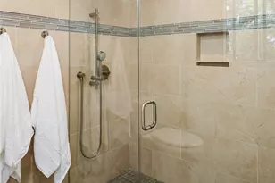 2302 126th Ave NE, Bellevue, WA 98005 - Photo 20