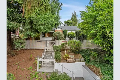 15 Fulton Street, Seattle, WA 98109 - Photo 18