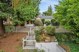 15 Fulton St, Seattle, WA 98109 - Photo 18