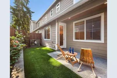 21224 82nd Place W, Edmonds, WA 98026 - Photo 2