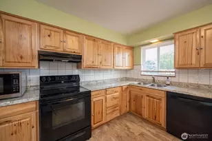 917 S Dahlia Dr, Moses Lake, WA 98837 - Photo 10