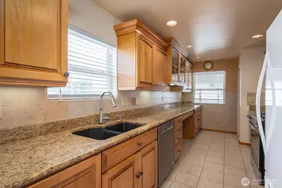 920 S Dahlia Drive, Moses Lake, WA 98837 - Photo 12