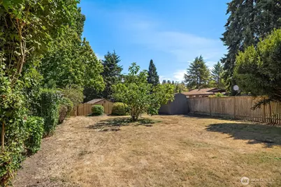 9114 31st Avenue NW, Seattle, WA 98117 - Photo 26