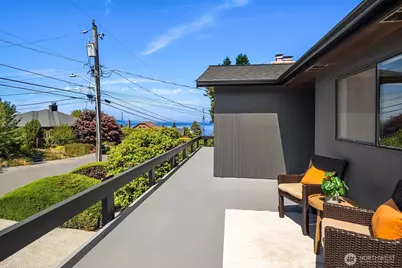 9114 31st Avenue NW, Seattle, WA 98117 - Photo 32