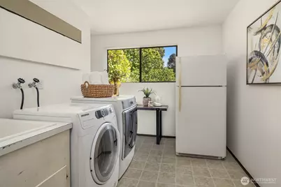 9114 31st Avenue NW, Seattle, WA 98117 - Photo 20