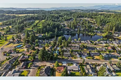 272 Prestwick Drive, Camano Island, WA 98282 - Photo 24