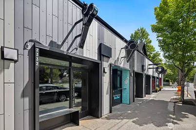 2332 E Cherry Street, Seattle, WA 98122 - Photo 1