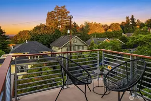2619 Warren Ave N, Seattle, WA 98109 - Photo 30