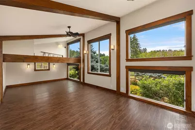 7195 NE High School Road, Bainbridge Island, WA 98110 - Photo 36