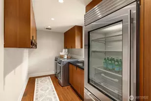 7195 NE High School Rd, Bainbridge Island, WA 98110 - Photo 8