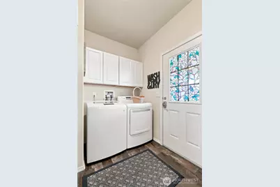 7508 47th Avenue NE #11, Marysville, WA 98270 - Photo 20