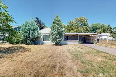 735 NE Spitzenburg Street, College Place, WA 99324 - Photo 2