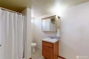 735 NE Spitzenburg St, College Place, WA 99324 - Photo 24